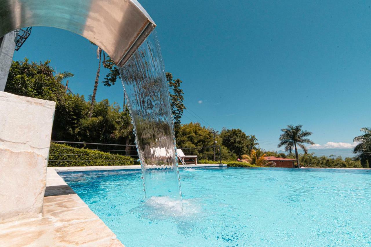 Hotel Syvanna Wellness And Spa Cerritos エクステリア 写真