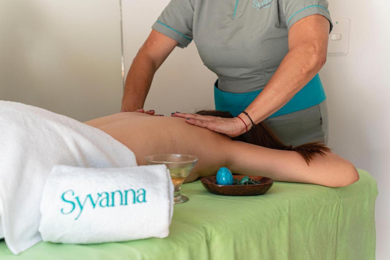 Hotel Syvanna Wellness And Spa Cerritos エクステリア 写真