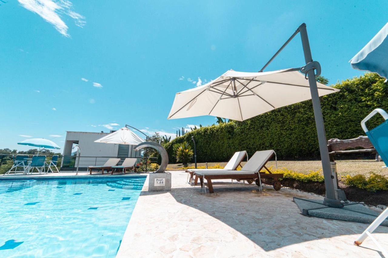 Hotel Syvanna Wellness And Spa Cerritos エクステリア 写真